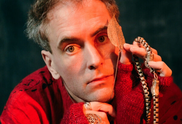 Alabaster Deplume